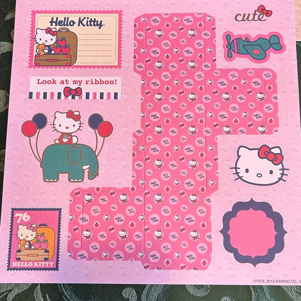 (B) Hello Kitty Lot of 15 12x12 Patterned scrapbook paper & punch outs - Picture 7 of 13
